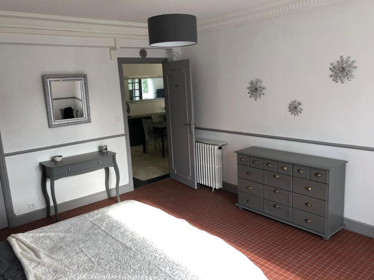 Grand Appartement De Standing "Reve Du Soir" De 170 M2 350 M De La Gare Лурд Екстер'єр фото
